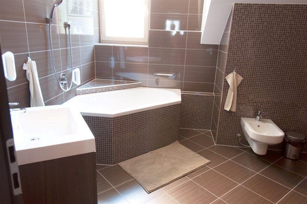Apartmany Becherplatz Karlovy Vary Ngoại thất bức ảnh