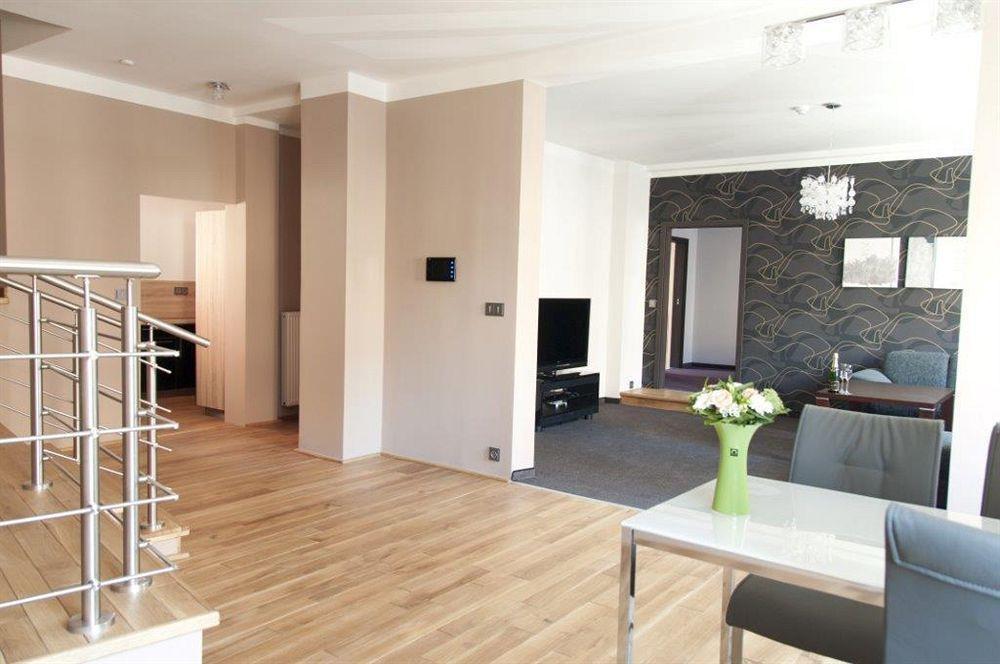 Apartmany Becherplatz Karlovy Vary Ngoại thất bức ảnh